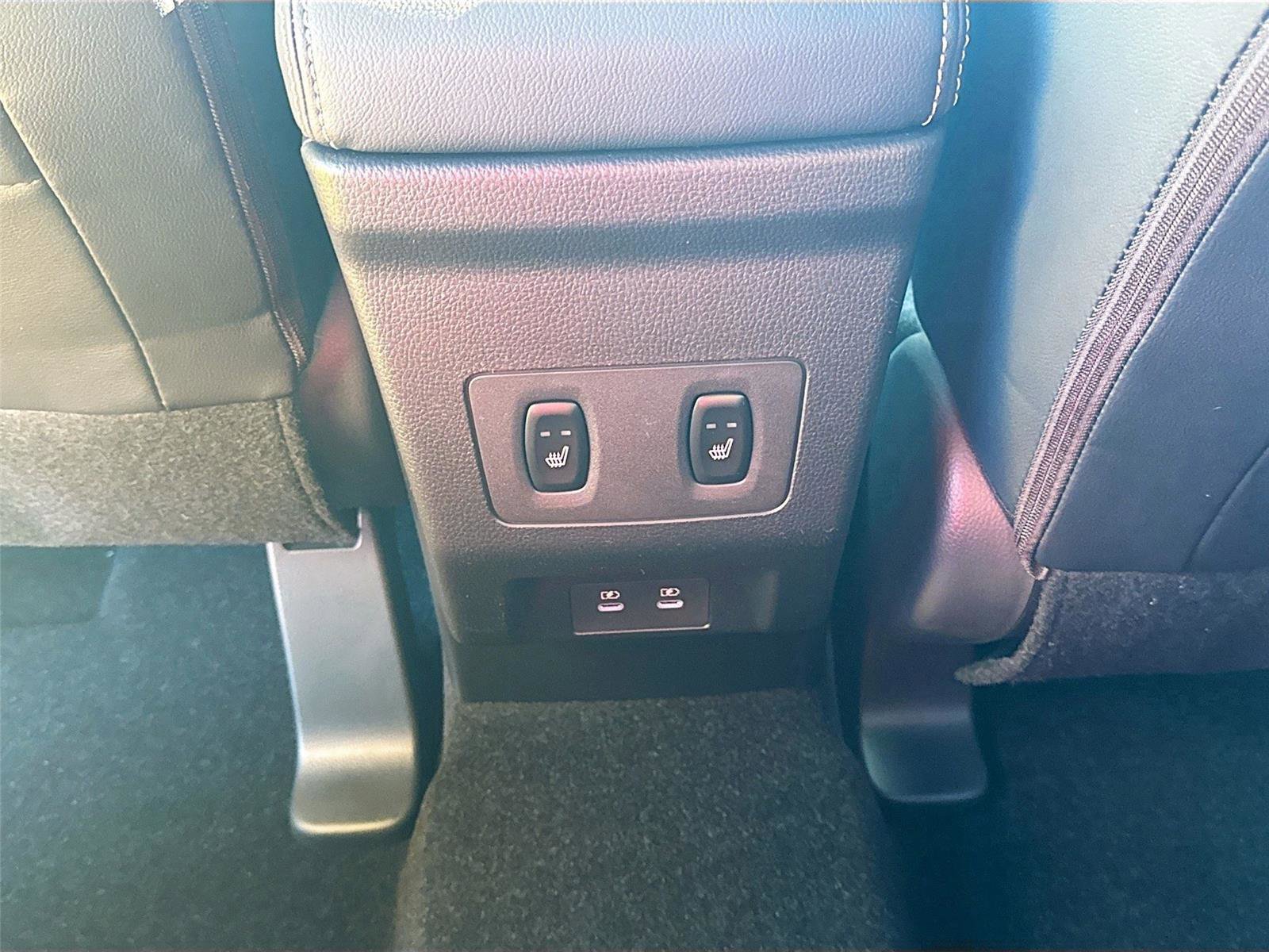 New 2026 Mitsubishi Eclipse Cross Black Edition image 25