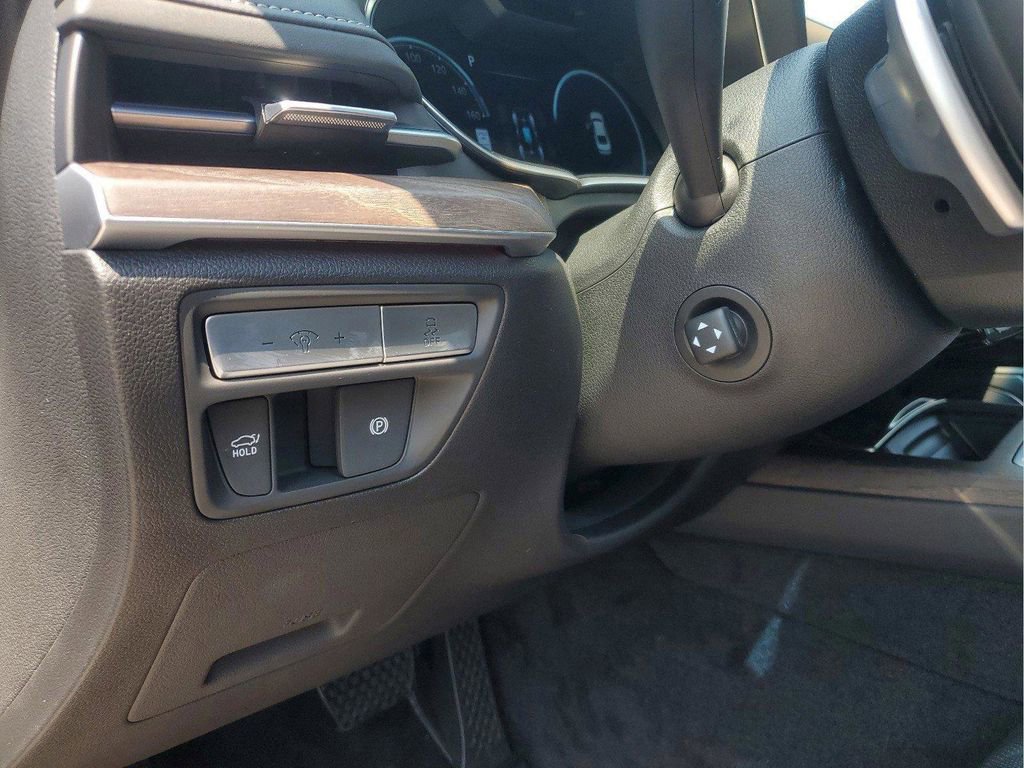 New 2023 Genesis G80 image 9