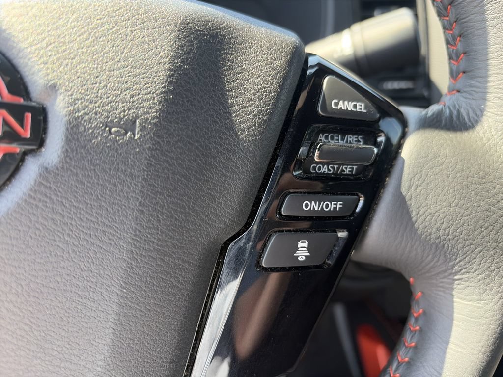 Used 2023 Nissan Frontier PRO-4X w/ Pro-4X Premium Package AWD/4WD image 22