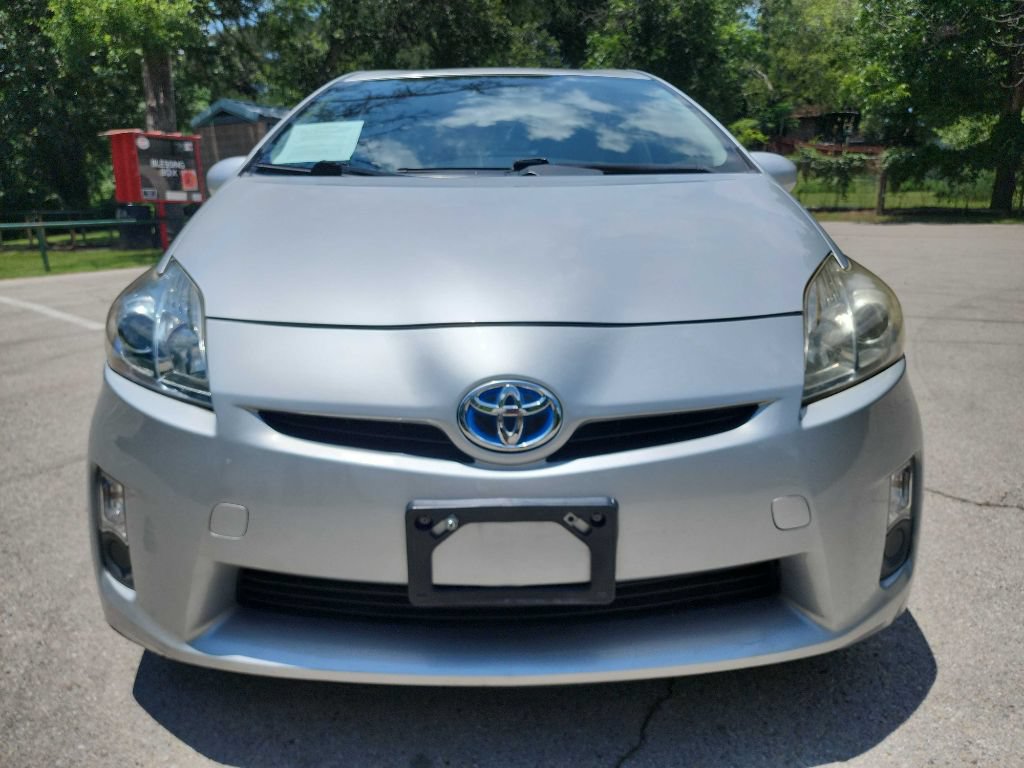 Used 2010 Toyota Prius Three FWD image 2