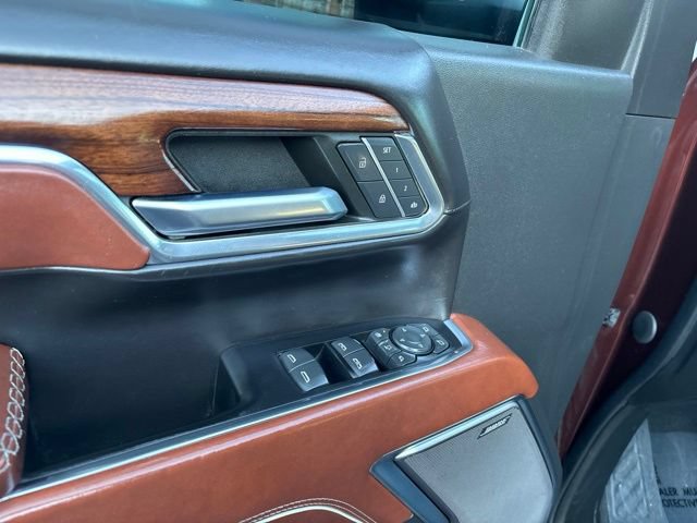 Used 2024 GMC Sierra 2500 Denali Ultimate AWD/4WD image 11