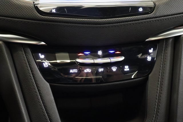 New 2026 Cadillac XT5 Sportv w/ LPO, Onyx Lite Package AWD/4WD image 20
