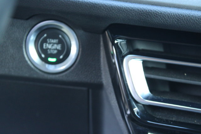 Used 2026 Chevrolet Traverse LT FWD image 32