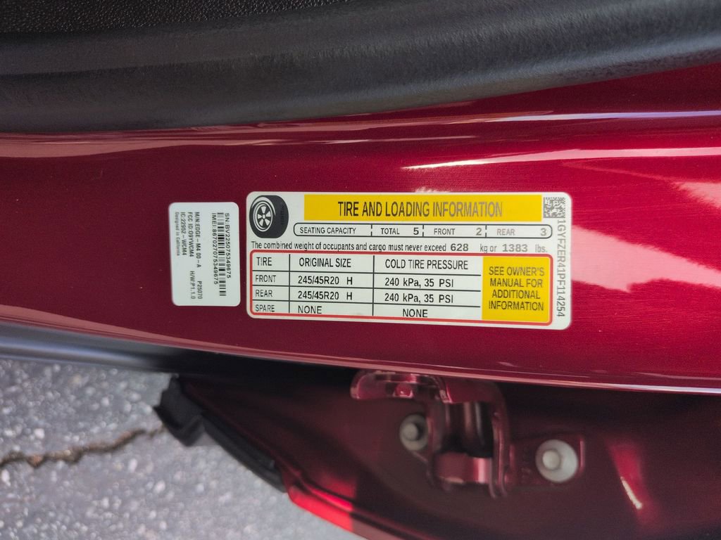 Used 2023 Cadillac XT4 Sport w/ Enhanced Visibility Package image 31