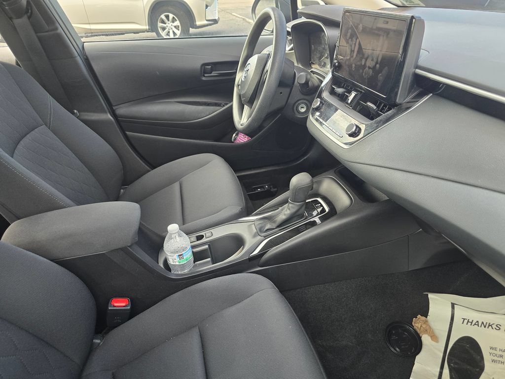 Certified 2025 Toyota Corolla LE FWD image 14