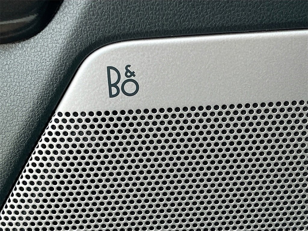 Used 2021 Ford F150 Lariat w/ Equipment Group 502A High image 19