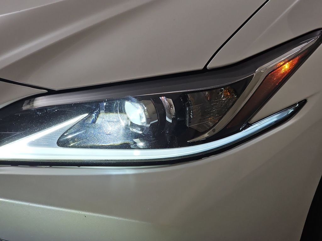 Certified 2024 Lexus ES 350 w/ Premium Package FWD image 30