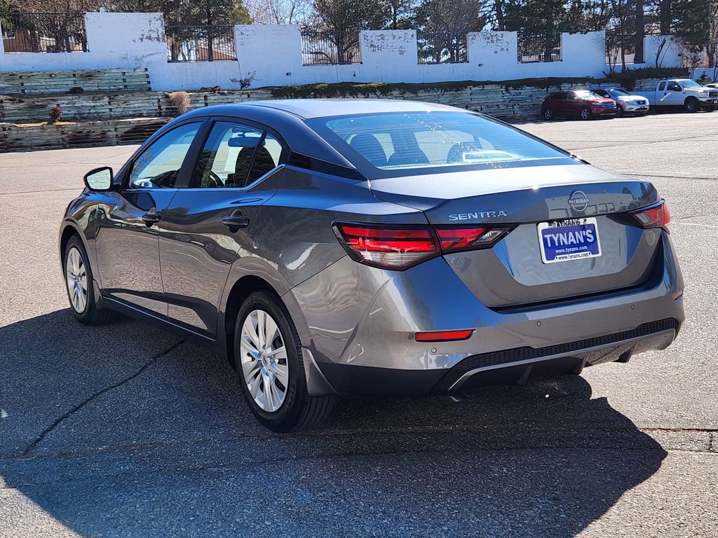 Used 2025 Nissan Sentra S image 5