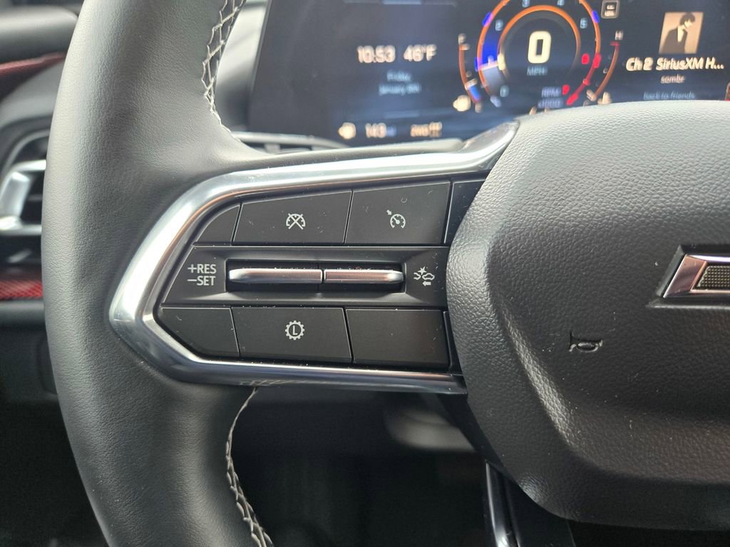 Used 2025 Chevrolet Traverse Z71 image 20