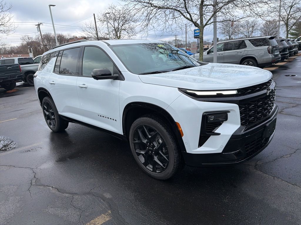 New 2026 Chevrolet Traverse RS w/ LPO, Floor Liner Package image 1