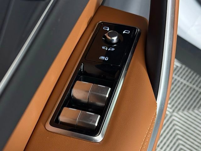 New 2026 Jaguar F-PACE R-Dynamic S image 26