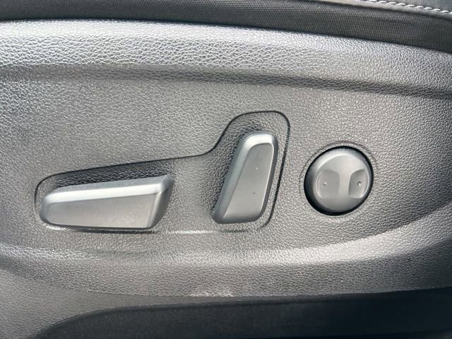 Certified 2025 Kia Telluride S image 33