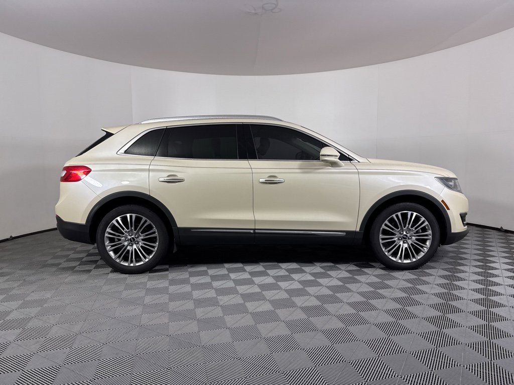 Used 2018 Lincoln MKX Reserve w/ Lincoln MKX Climate Package image 13