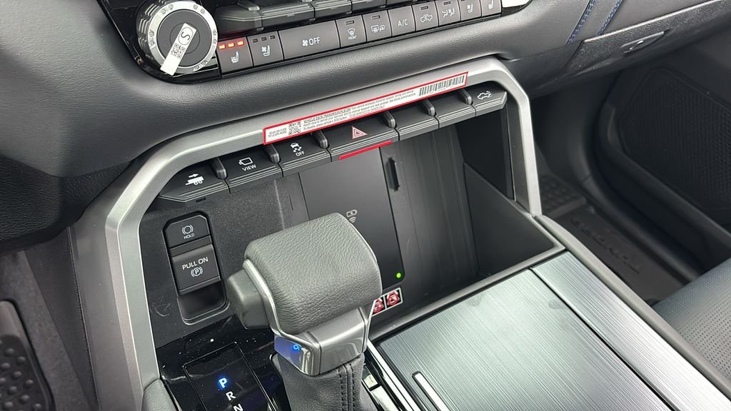 New 2025 Toyota Tundra Platinum AWD/4WD image 37