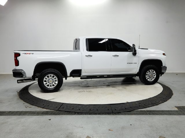 Used 2025 Chevrolet Silverado 2500 LTZ w/ LTZ Convenience Package AWD/4WD image 9