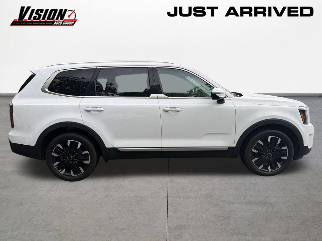 Used 2025 Kia Telluride SX Prestige AWD/4WD image 4