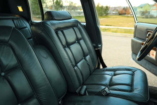 Used 1986 Cadillac Brougham Brougham image 24