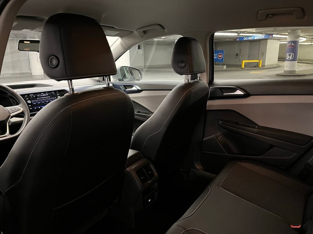 Used 2022 Volkswagen Taos SE image 20