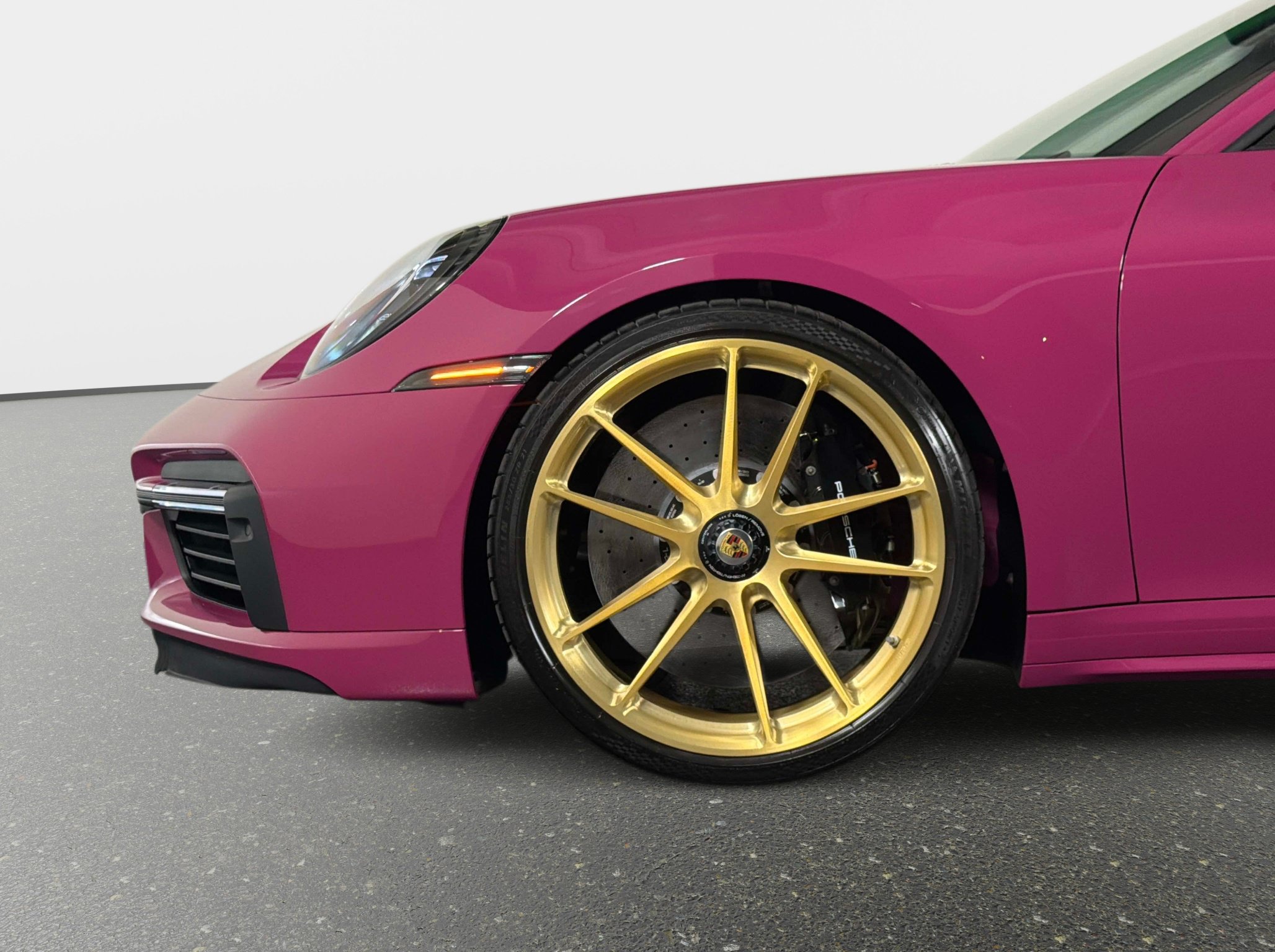 Used 2024 Porsche 911 Turbo S AWD/4WD image 19