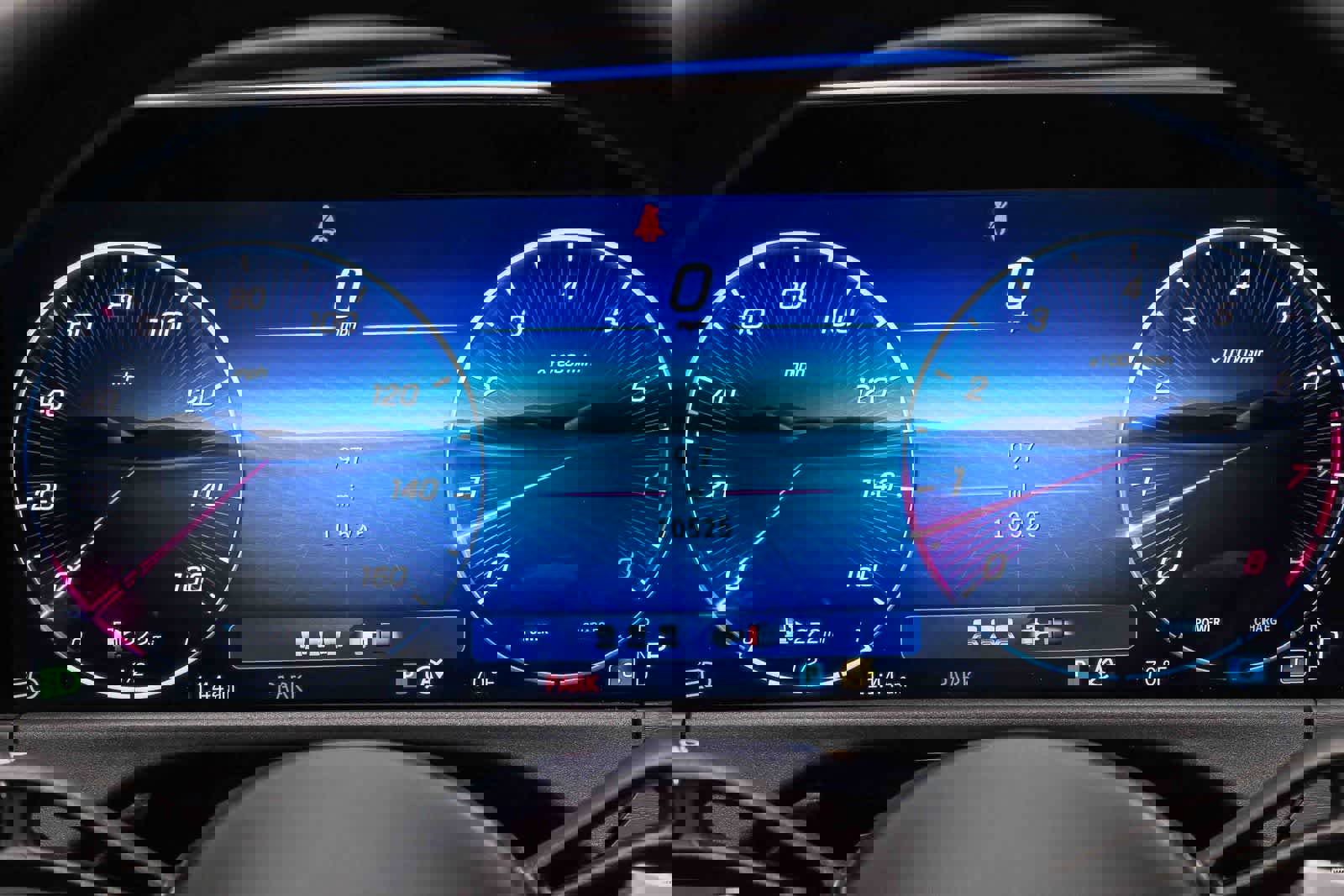 Used 2025 Mercedes-Benz E 350 Sedan image 23