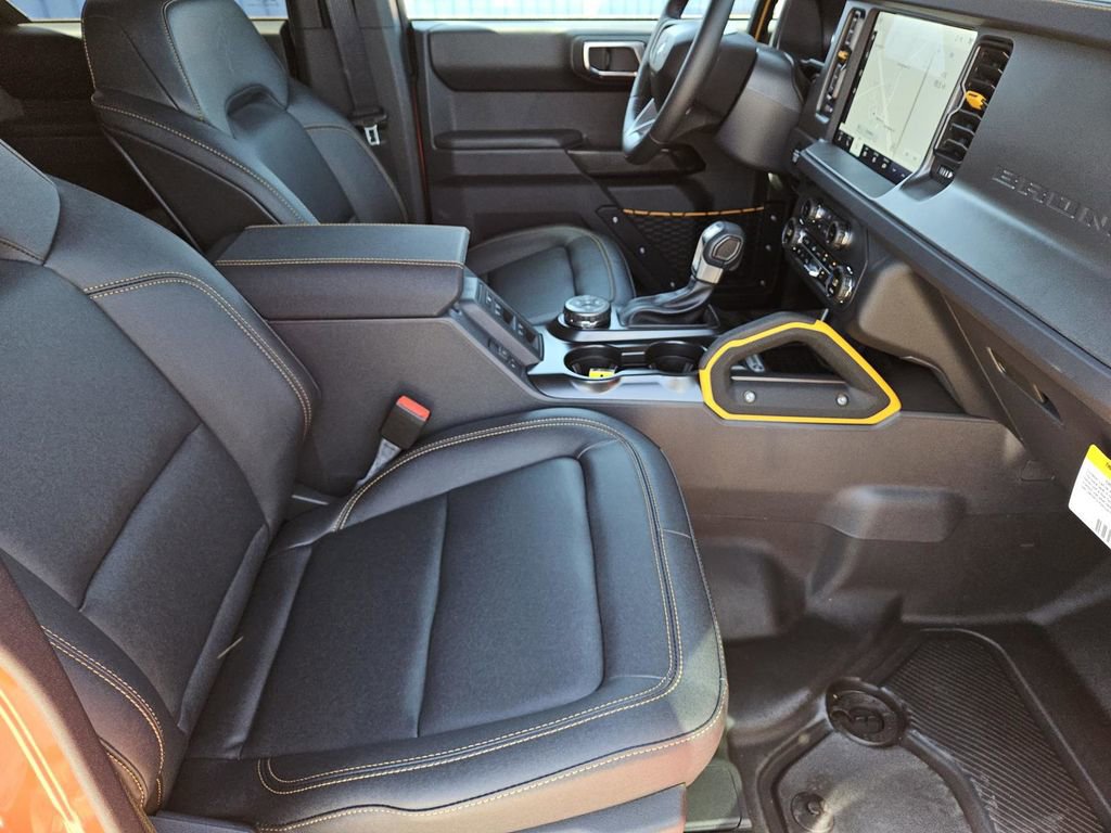 Used 2024 Ford Bronco Badlands AWD/4WD image 31
