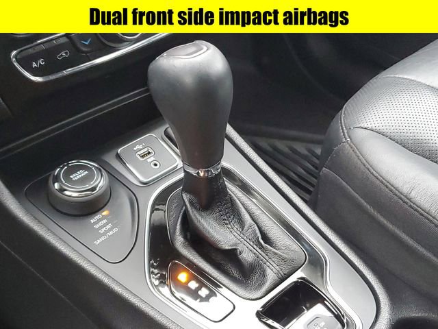 Used 2020 Jeep Cherokee Limited image 23