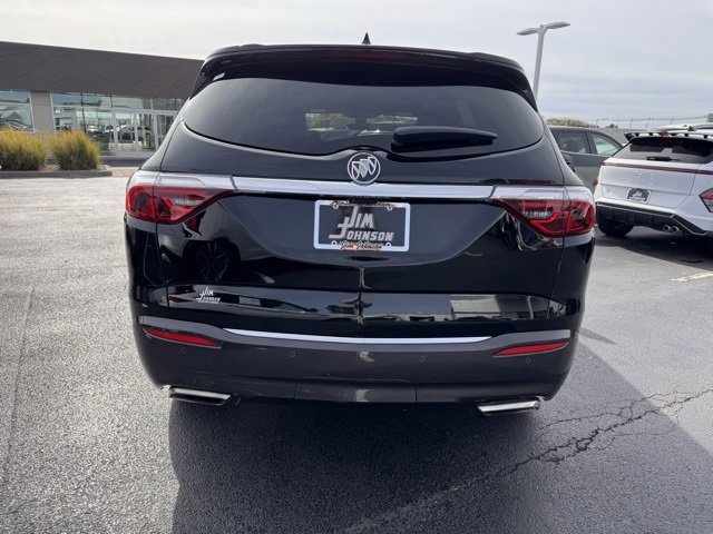 Used 2024 Buick Enclave Premium image 4