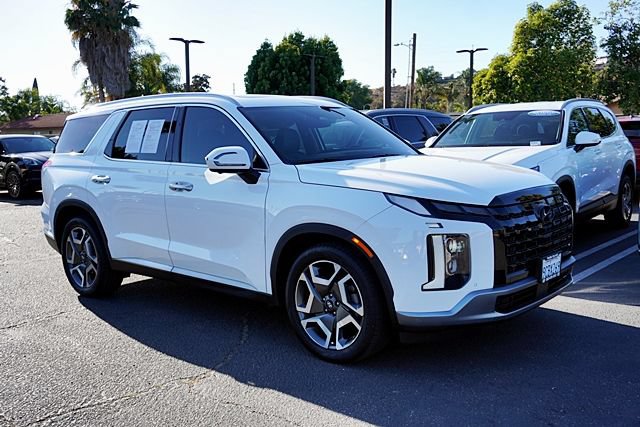 Certified 2023 Hyundai Palisade Limited FWD image 6