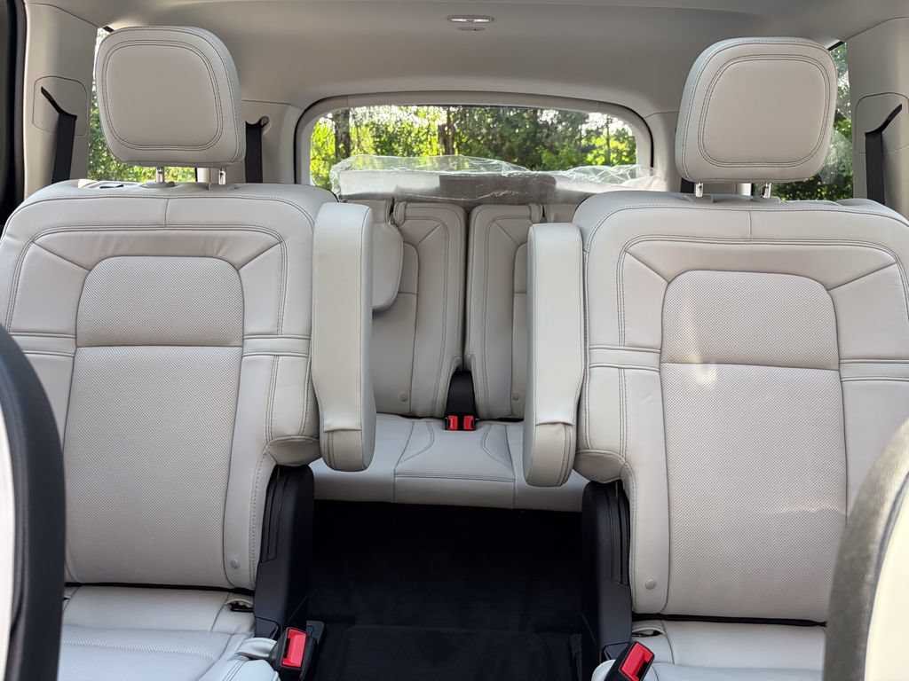 New 2026 Lincoln Aviator Reserve AWD/4WD image 63