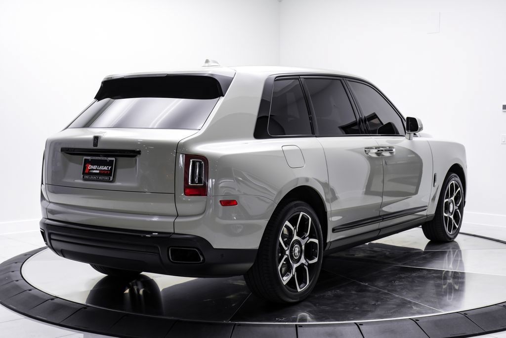 Used 2022 Rolls-Royce Cullinan Black Badge AWD/4WD image 5