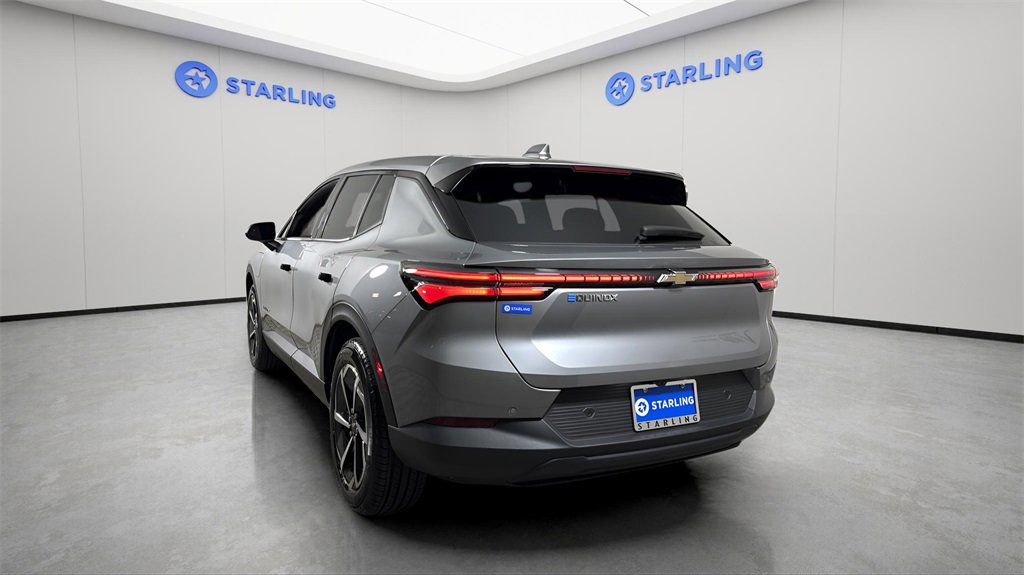 Used 2026 Chevrolet Equinox EV LT image 6