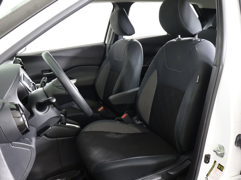 Used 2019 Nissan Kicks SV image 27