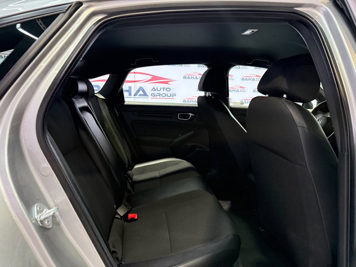 Used 2025 Honda Civic Sport image 42