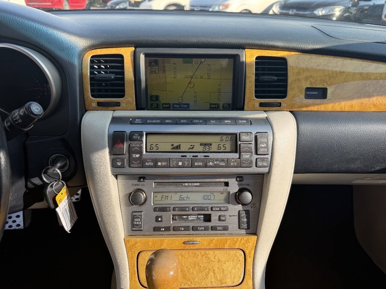 Used 2005 Lexus SC 430 Convertible RWD image 13
