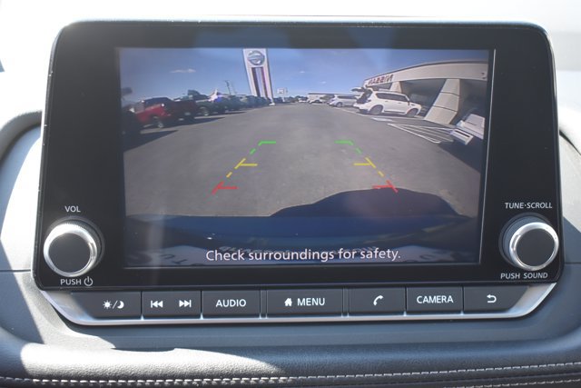 Used 2024 Nissan Rogue SV FWD image 22