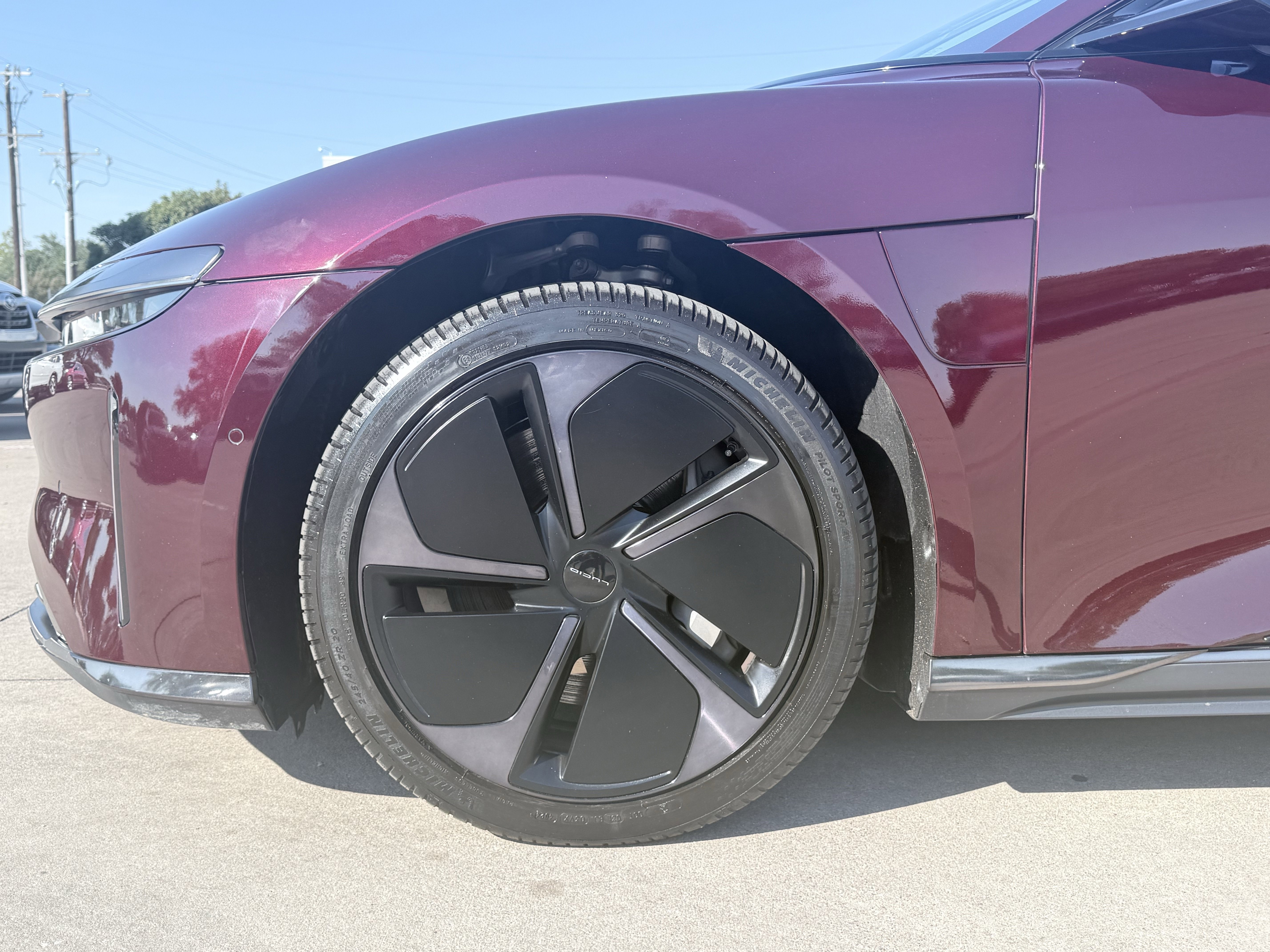Used 2025 Lucid Air Touring AWD/4WD image 17