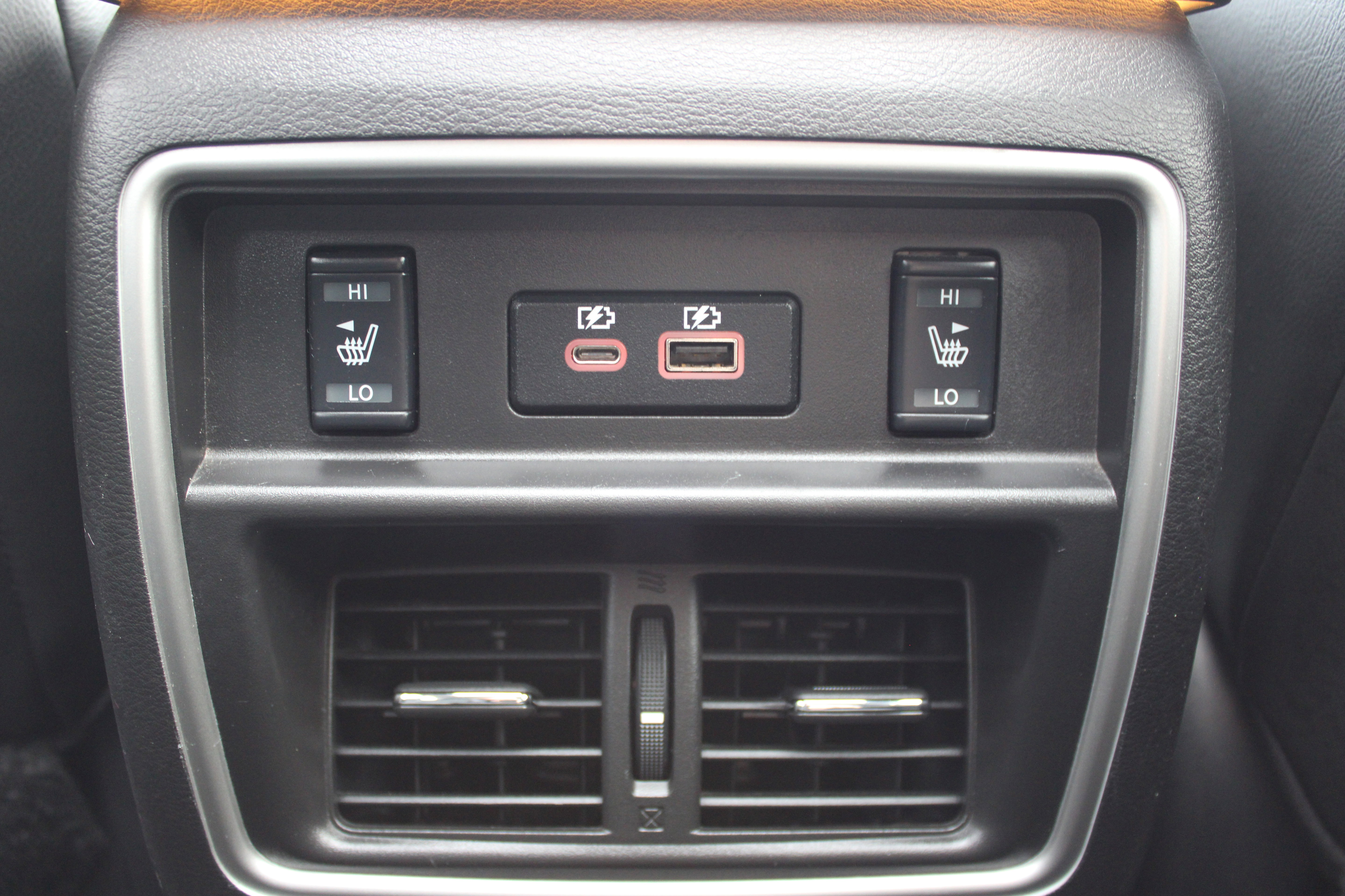 Certified 2022 Nissan Murano SL w/ SL Moonroof Package AWD/4WD image 12