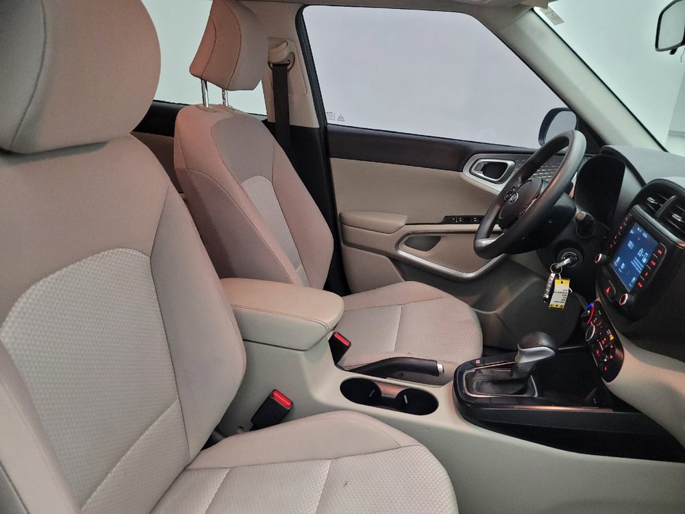 Used 2021 Kia Soul LX FWD image 21