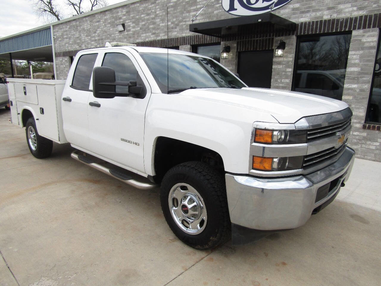 Used 2016 Chevrolet Silverado 2500 W/T image 2
