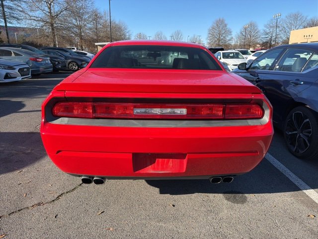 Used 2010 Dodge Challenger R/T image 6