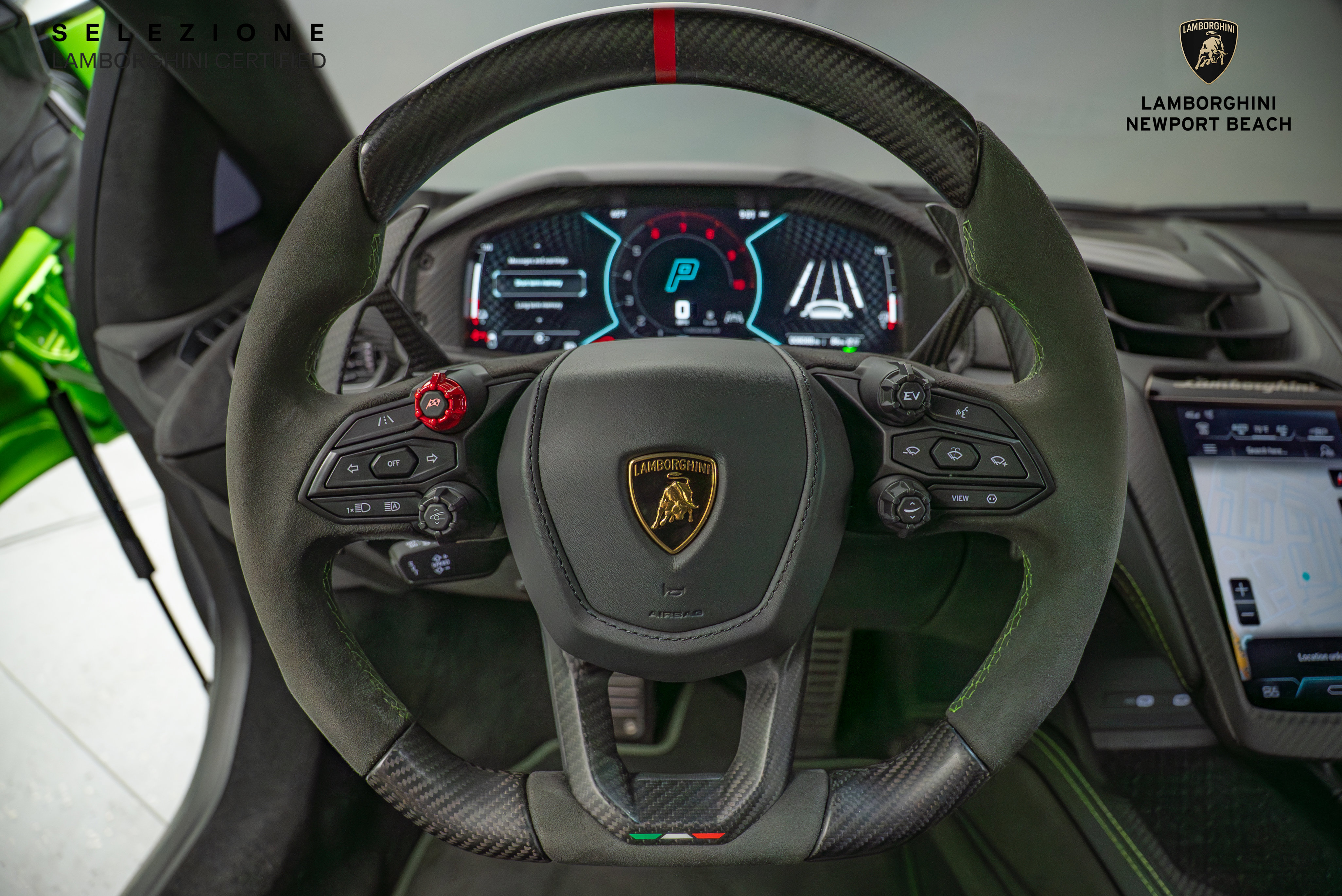 Used 2024 Lamborghini Revuelto AWD/4WD image 29