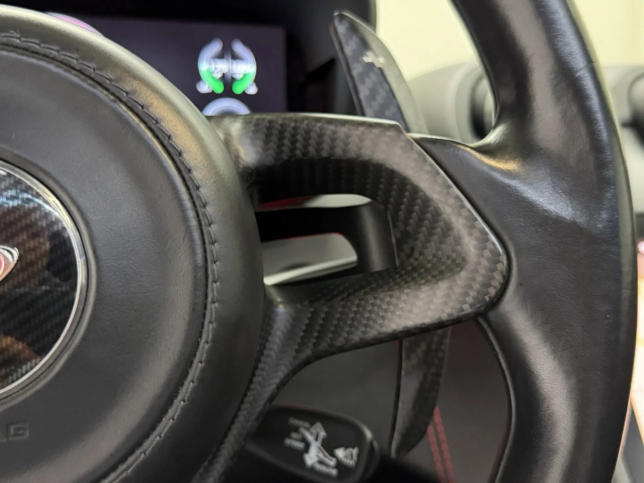 Used 2017 McLaren 570S RWD image 15