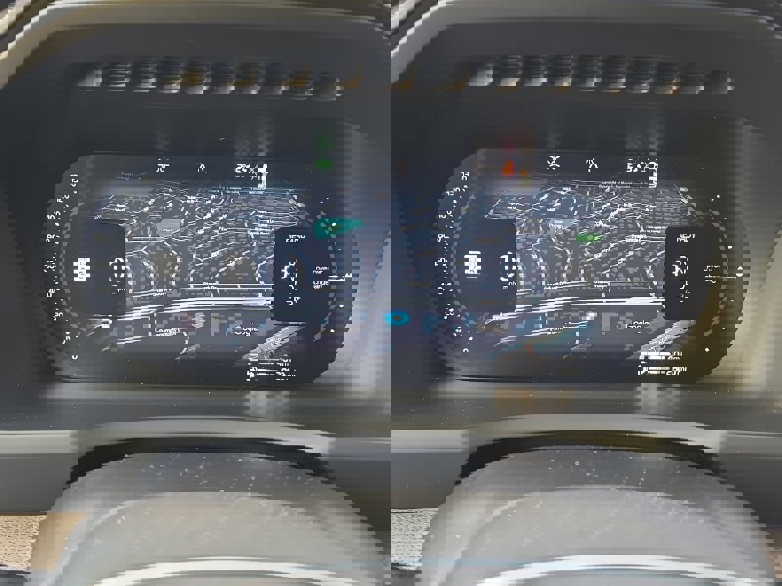 New 2026 Volvo XC90 T8 Plus w/ Protection Package image 13