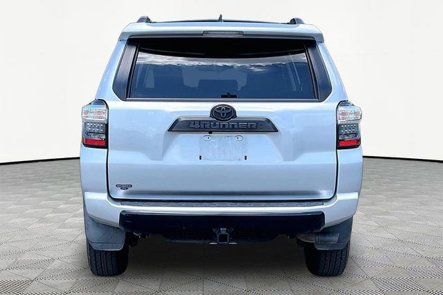 Used 2020 Toyota 4Runner TRD Off-Road Premium w/ Moonroof Package AWD/4WD image 6