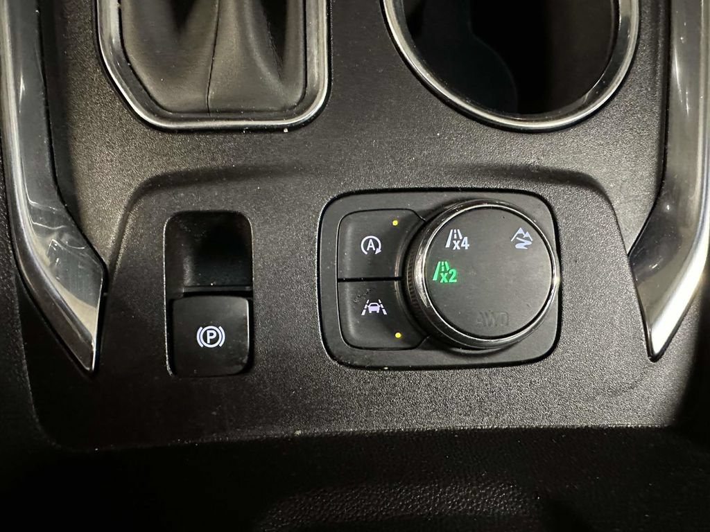 Certified 2023 Chevrolet Traverse LT AWD/4WD image 30