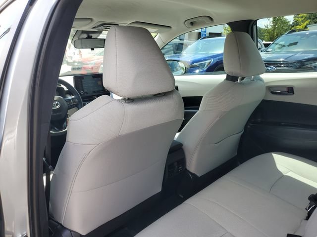 Used 2022 Toyota Corolla Cross L FWD image 11