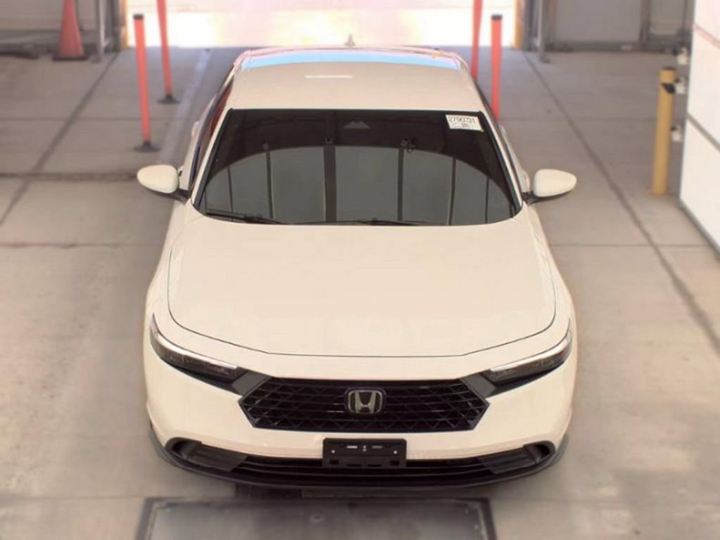 Used 2025 Honda Accord LX image 3