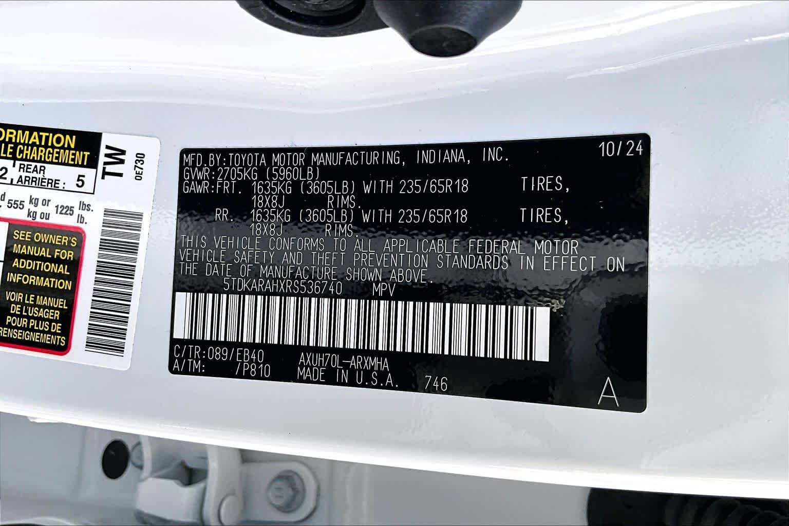 Used 2024 Toyota Highlander XLE FWD image 33