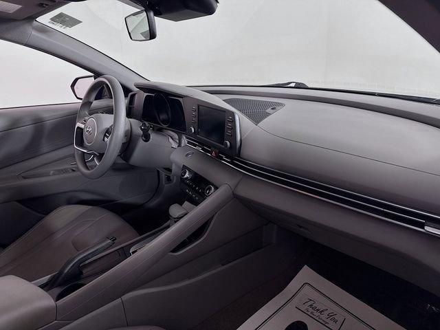 Used 2023 Hyundai Elantra SEL image 26
