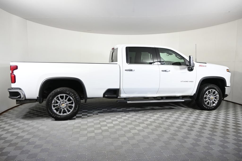 Used 2024 Chevrolet Silverado 2500 LTZ w/ LTZ Plus Package AWD/4WD image 8